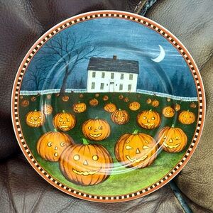Farmhouse Pumpkin Patch 8.25” Salad Plate - Sakura David C Brown Pumpkin Hollow
